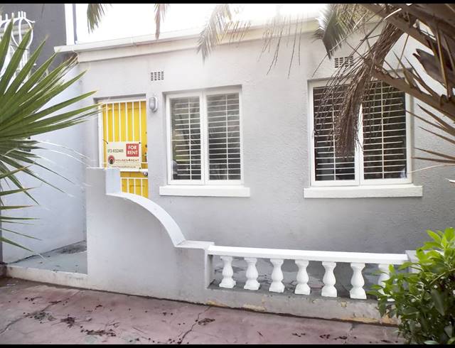 2 bed property to rent in SCHOTSCHE KLOOF